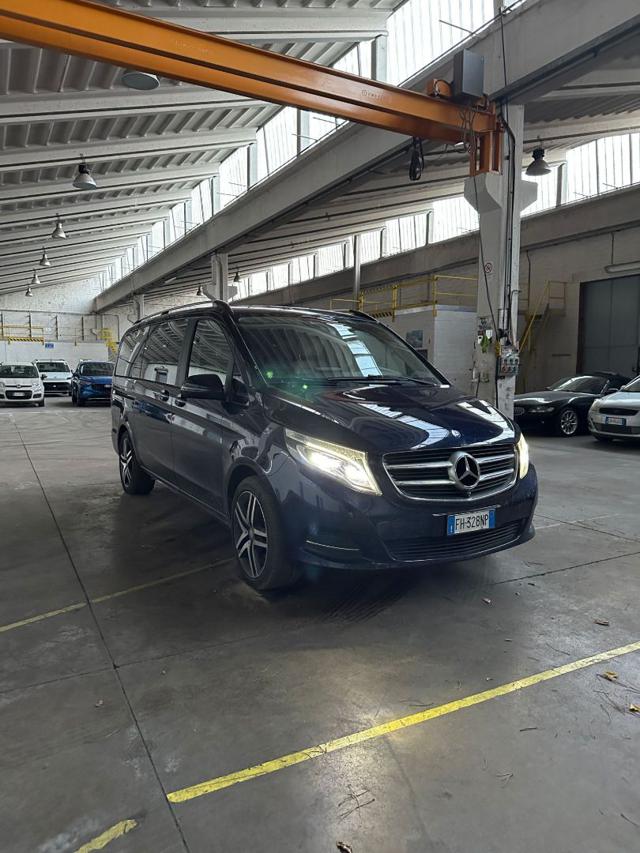 MERCEDES-BENZ V 250 usata, con Airbag laterali