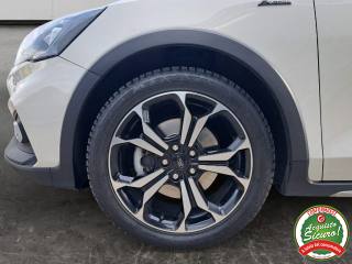 FORD Focus usata, con Autoradio