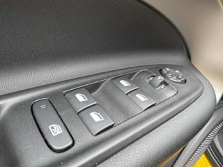 JEEP Avenger usata, con Controllo automatico clima