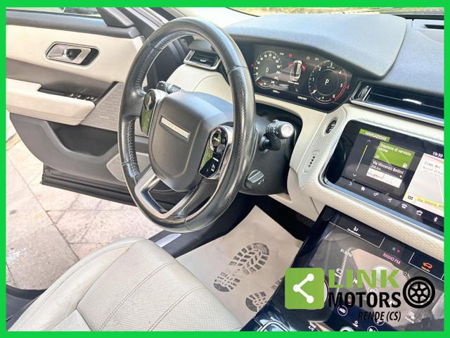 LAND ROVER Range Rover Velar usata, con Autoradio digitale