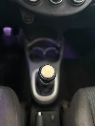 TOYOTA Yaris usata 15