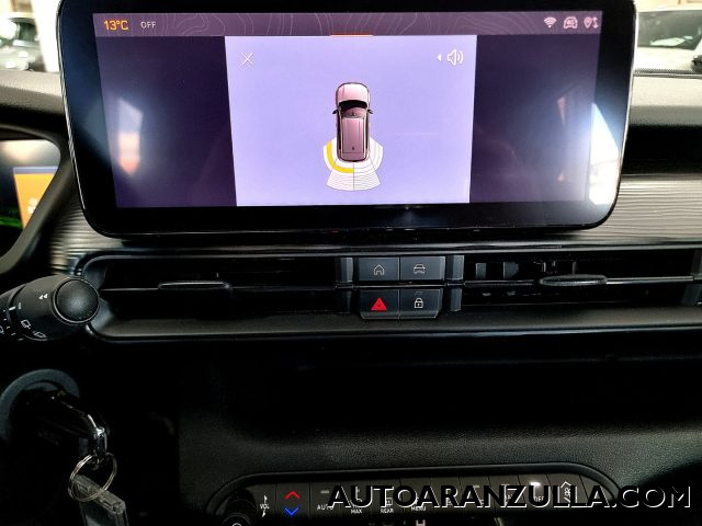 JEEP Avenger usata, con USB