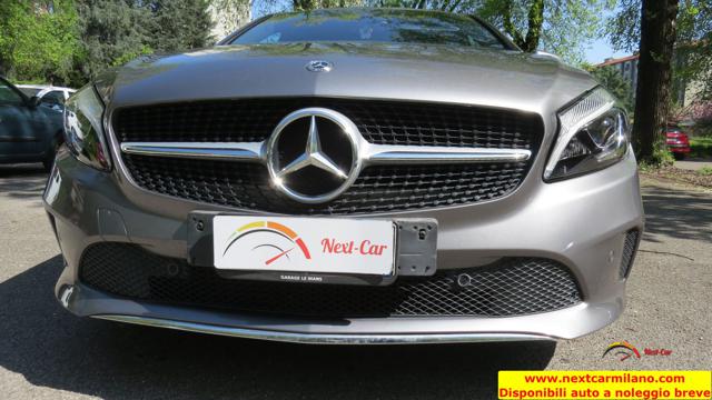 MERCEDES-BENZ A 200 usata, con Sensori di parcheggio posteriori