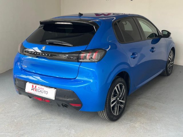PEUGEOT 208 usata, con Autoradio