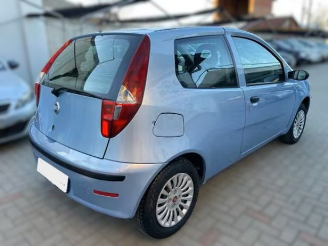 FIAT Punto usata, con Airbag