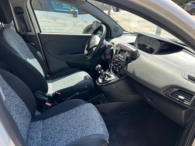 LANCIA Ypsilon usata, con Controllo trazione