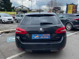 PEUGEOT 308 usata, con Autoradio