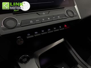 PEUGEOT 308 usata, con Fari LED