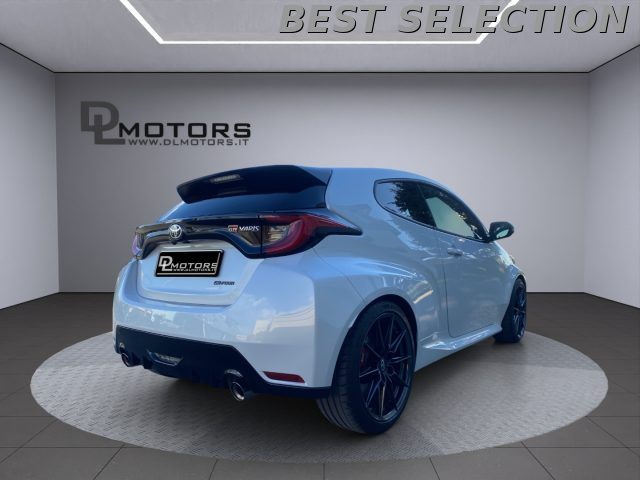 TOYOTA Yaris usata, con ESP