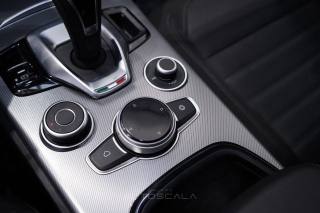 ALFA ROMEO Stelvio usata, con Luci diurne LED