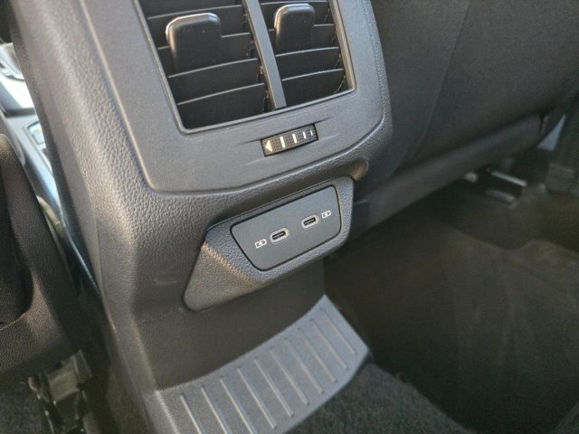 VOLKSWAGEN T-Roc usata 98