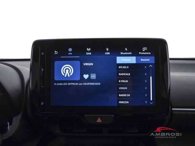 TOYOTA Yaris Cross usata 13