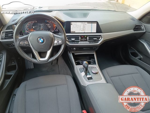 BMW 320 usata, con Fari bi-xeno