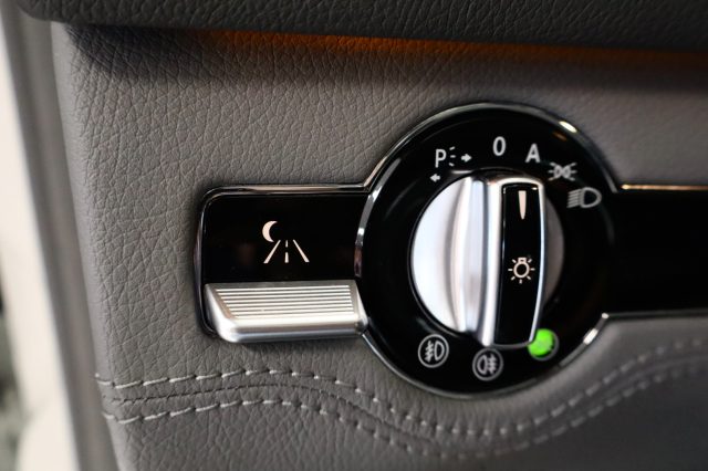 MERCEDES-BENZ CL 500 usata, con Cruise Control