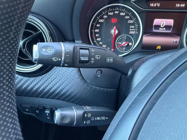 MERCEDES-BENZ GLA 180 usata, con Sistema di riconoscimento della stanchezza