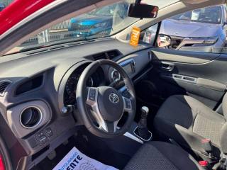 TOYOTA Yaris usata, con Boardcomputer