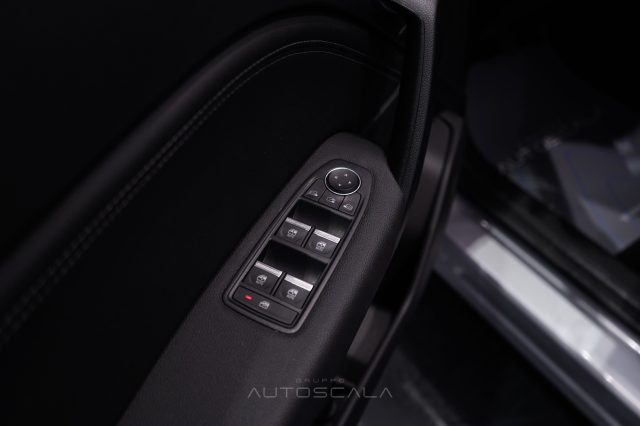 RENAULT Captur usata, con Controllo trazione