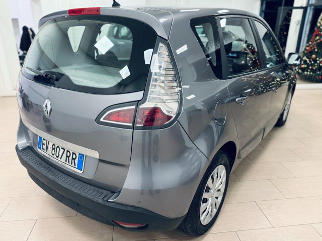 RENAULT Scenic usata, con Alzacristalli elettrici