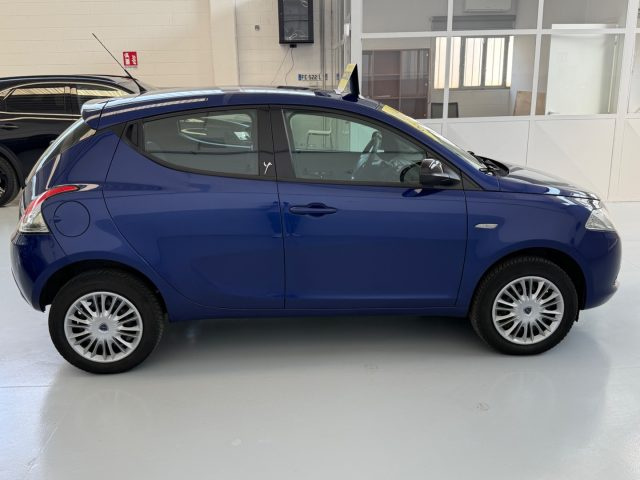 LANCIA Ypsilon usata, con ESP