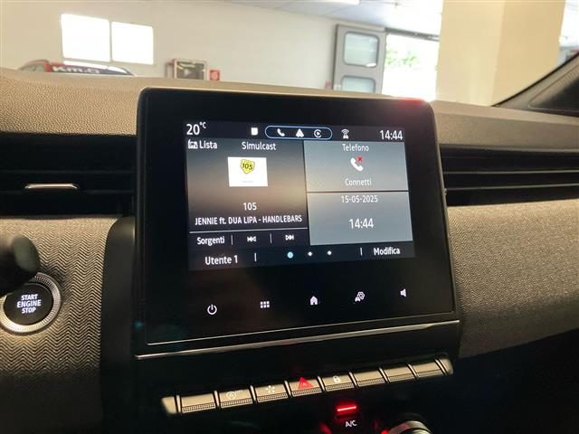 RENAULT Clio usata 12