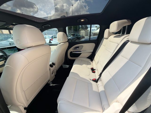 MERCEDES-BENZ GLB 200 usata, con Cruise Control