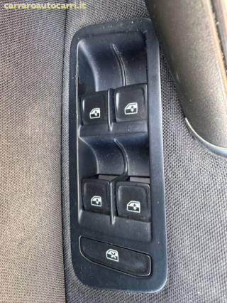 VOLKSWAGEN Golf usata, con Servosterzo