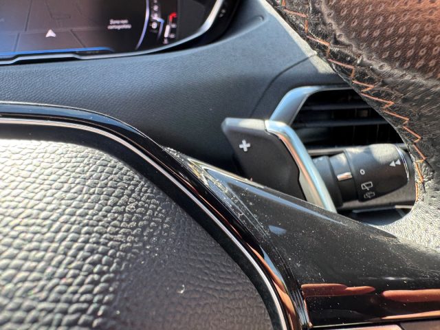 PEUGEOT 3008 usata, con Servosterzo