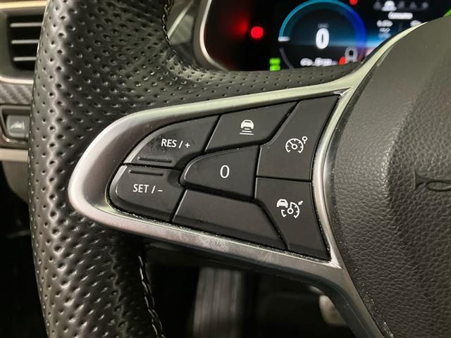 RENAULT Arkana usata, con Bracciolo