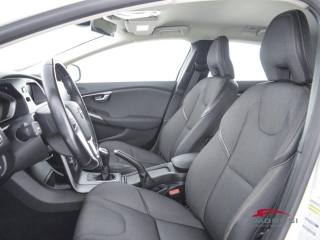 VOLVO V40 Cross Country usata 8