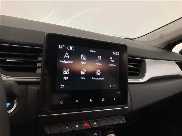 RENAULT Captur usata, con Volante in pelle