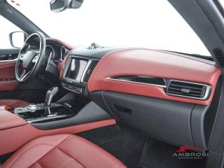 MASERATI Levante usata 11