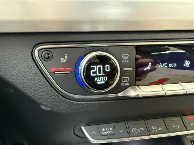 AUDI Q5 usata, con Sedili riscaldati