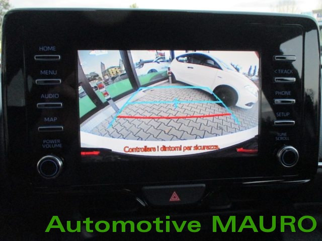 TOYOTA Yaris usata, con Controllo trazione