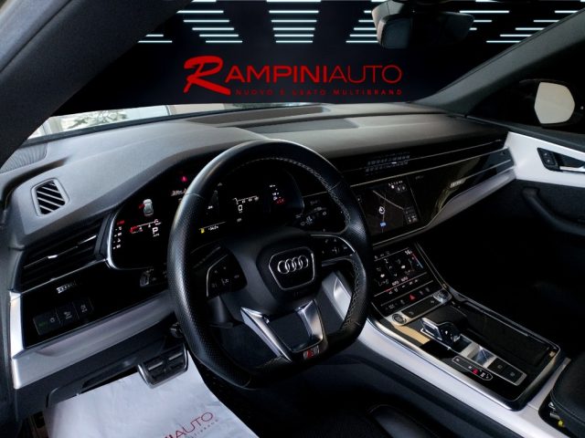 AUDI Q8 usata 14