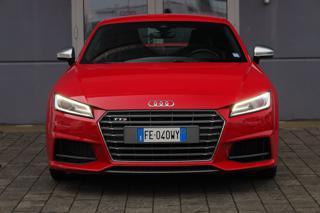 AUDI TT usata, con Fari LED