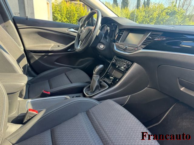 OPEL Astra usata, con Boardcomputer