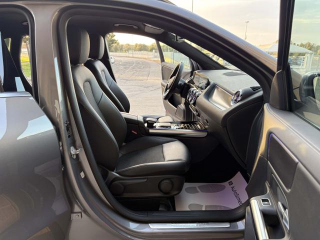 MERCEDES-BENZ GLA 200 usata, con Chiusura centralizzata