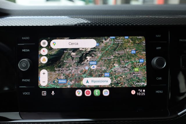 VOLKSWAGEN Taigo usata 55