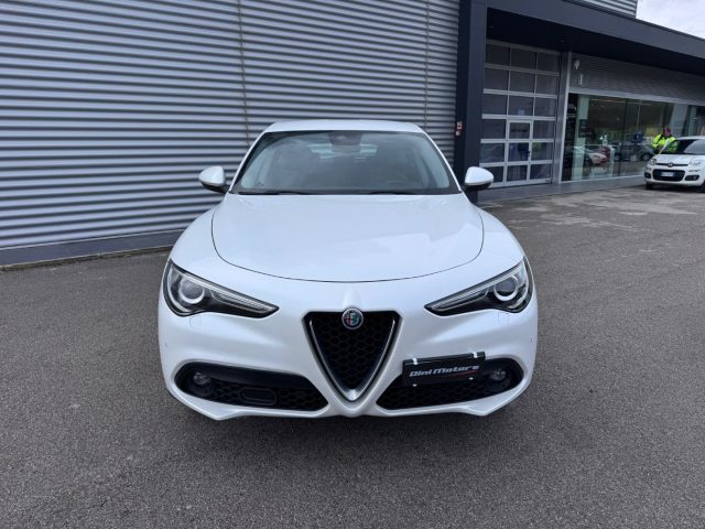 ALFA ROMEO Stelvio usata, con Airbag