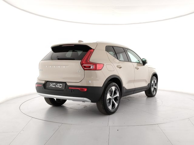 VOLVO XC40 usata, con Alzacristalli elettrici