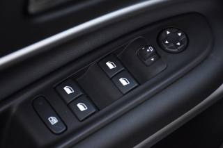 JEEP Avenger usata, con Servosterzo