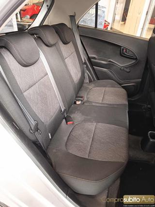 RENAULT Clio usata, con Specchietti laterali elettrici
