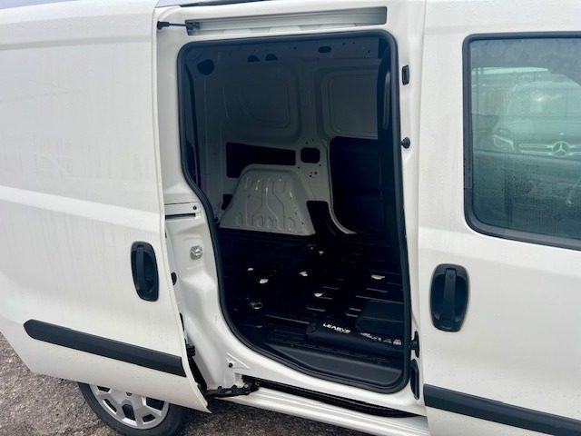 FIAT Doblo usata, con Servosterzo