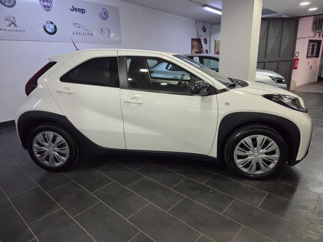TOYOTA Aygo X usata, con Climatizzatore