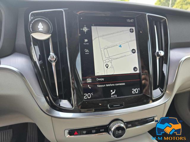 VOLVO V60 usata, con Park Distance Control