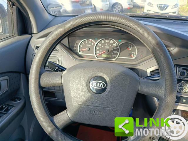 KIA Carens usata 29