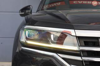 VOLKSWAGEN Touareg usata, con Tetto panorama