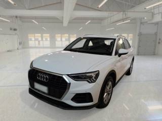 AUDI Q3 35 TDI S tronic Business
