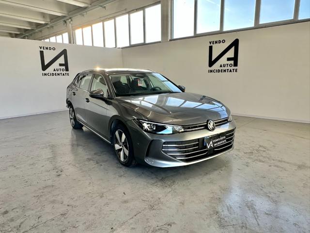VOLKSWAGEN Passat usata, con ABS