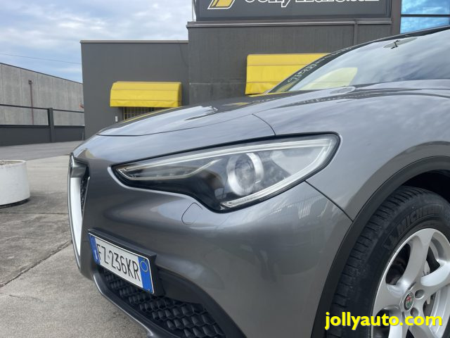 ALFA ROMEO Stelvio usata, con Sistema di navigazione